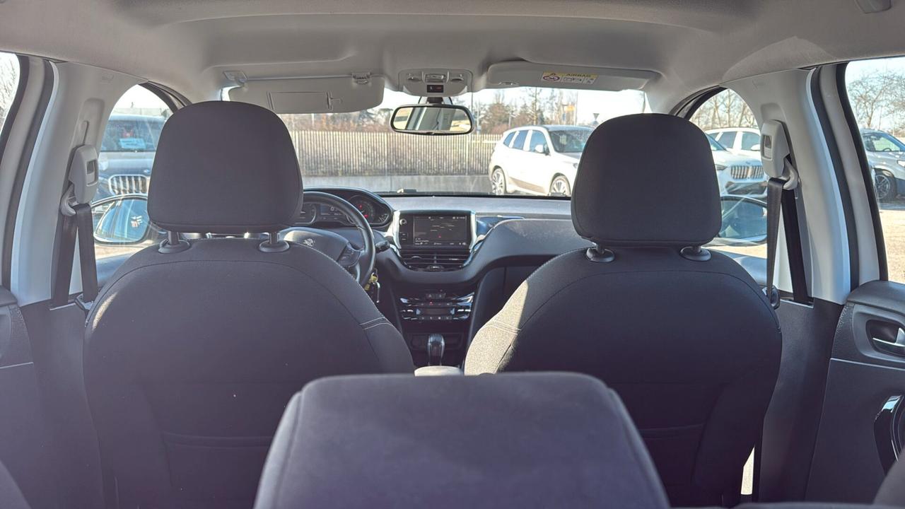 Peugeot 208 PureTech 82 5 porte Allure