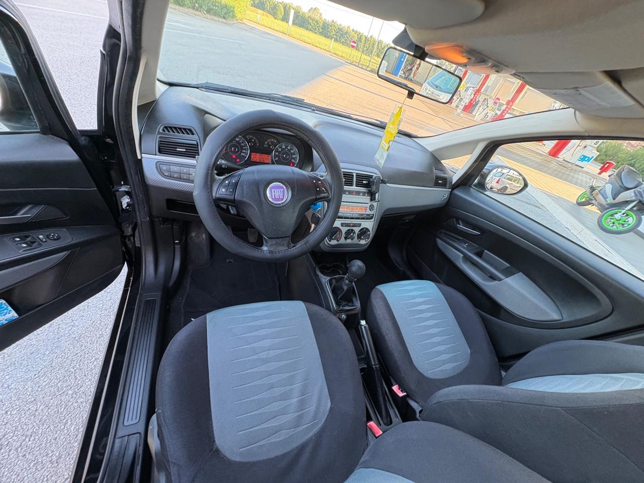 Fiat Grande Punto 1.4 5 porte Active Natural Power