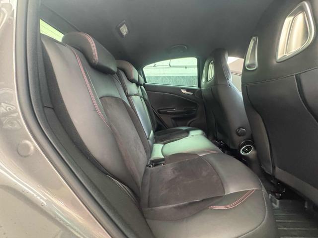 ALFA ROMEO Giulietta 1750 Turbo TCT Veloce