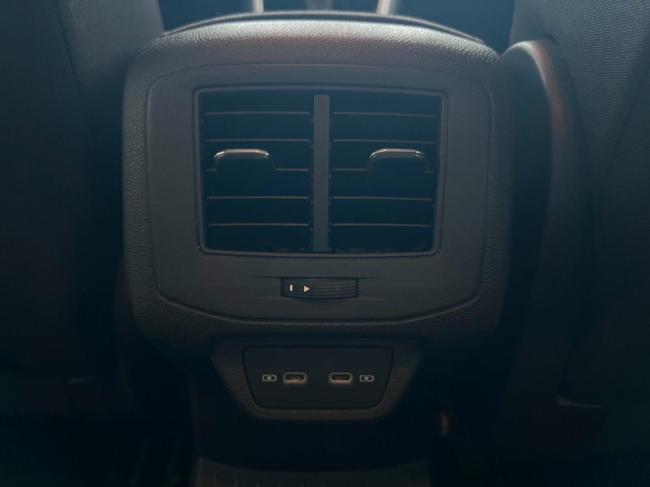 Volkswagen T-Roc 1.0 TSI R-Line