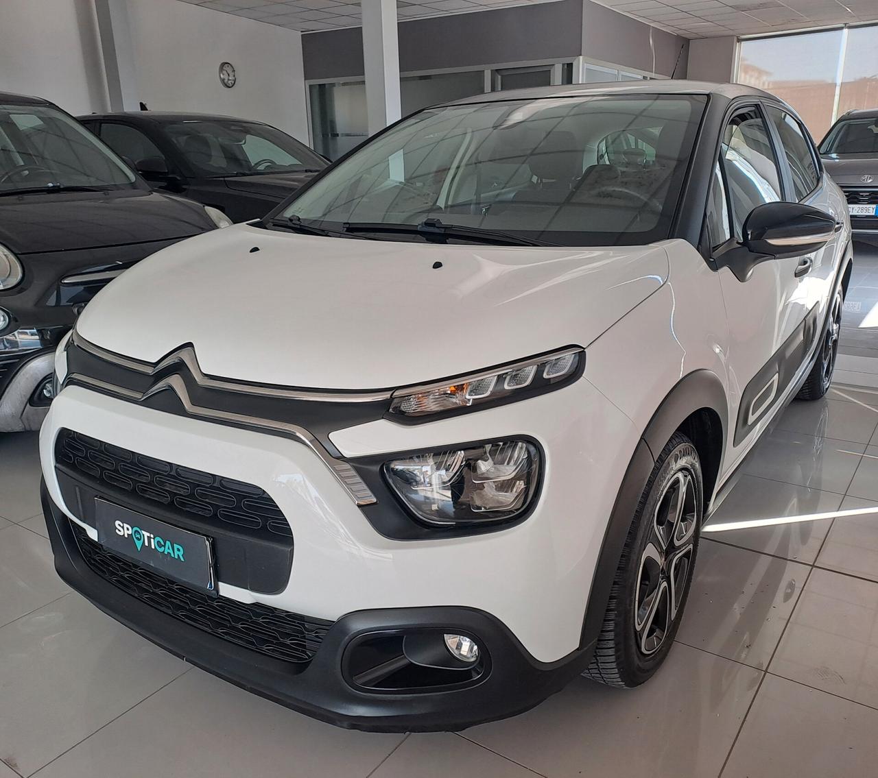 Citroen C3 1.2 Benzina 110cv EAT6 Shine km 51365