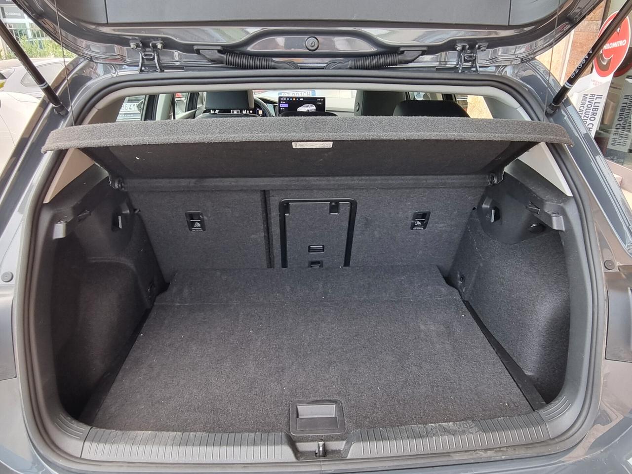 Volkswagen Golf VIII 2.0 tdi Style 150cv dsg