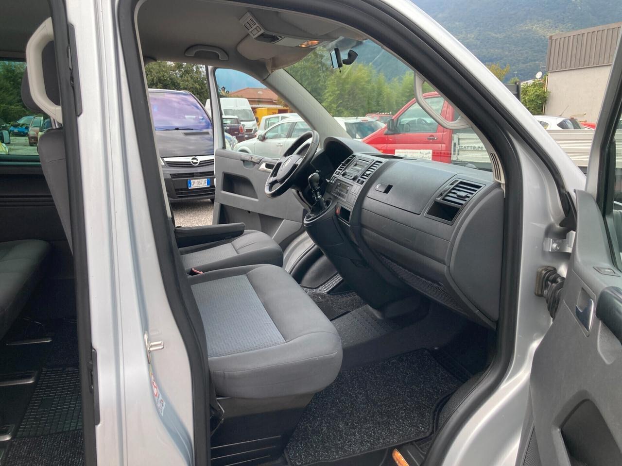 Volkswagen Multivan 2.5 TDI/130CV 4motion Highline