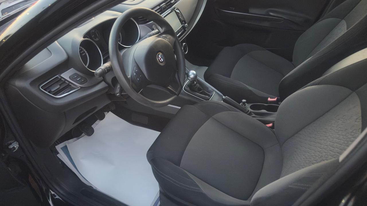 Alfa Romeo Giulietta 1.6 JTDm-2 105 CV Distinctive