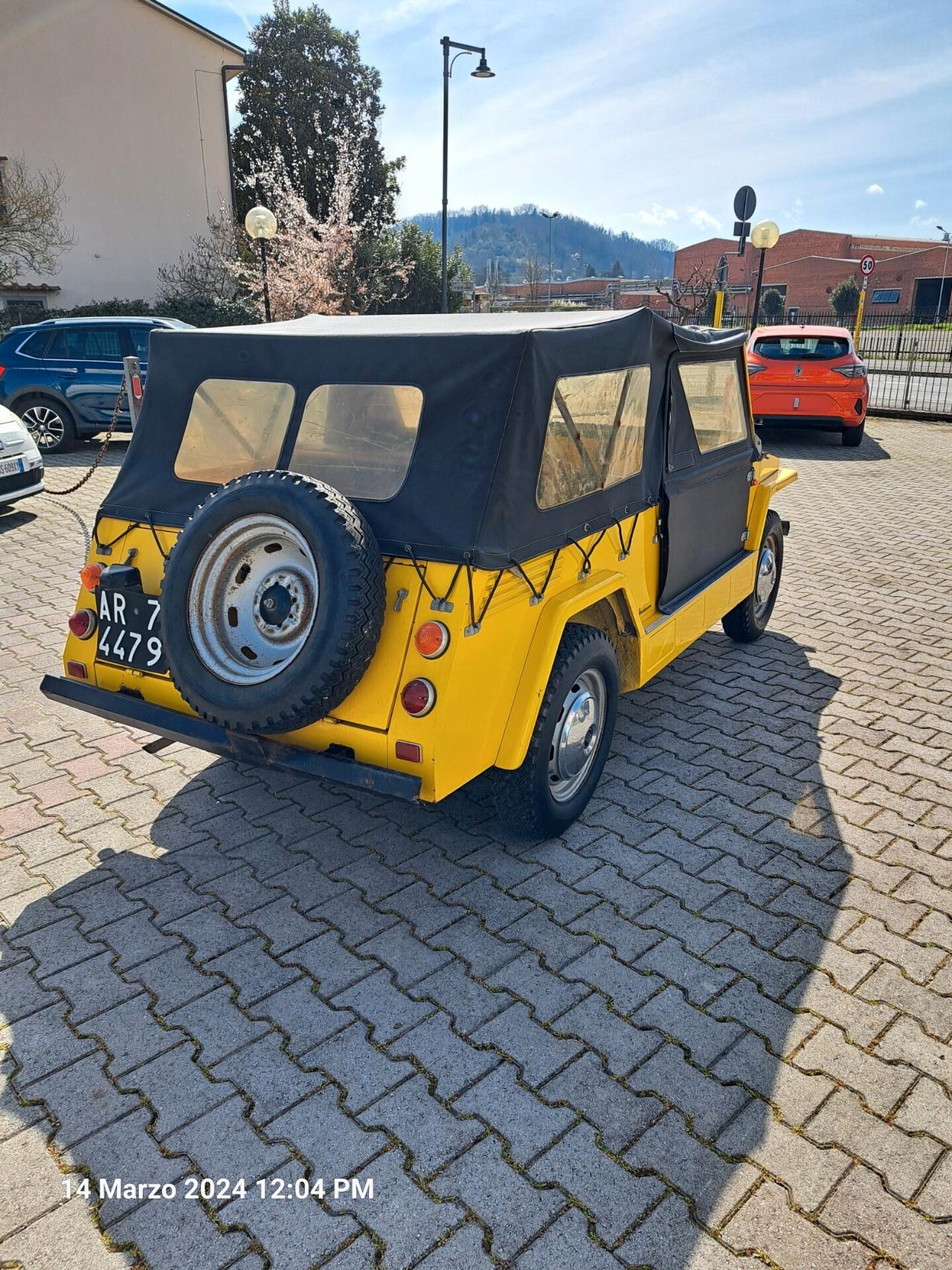 Fiat 600 Savio jungla