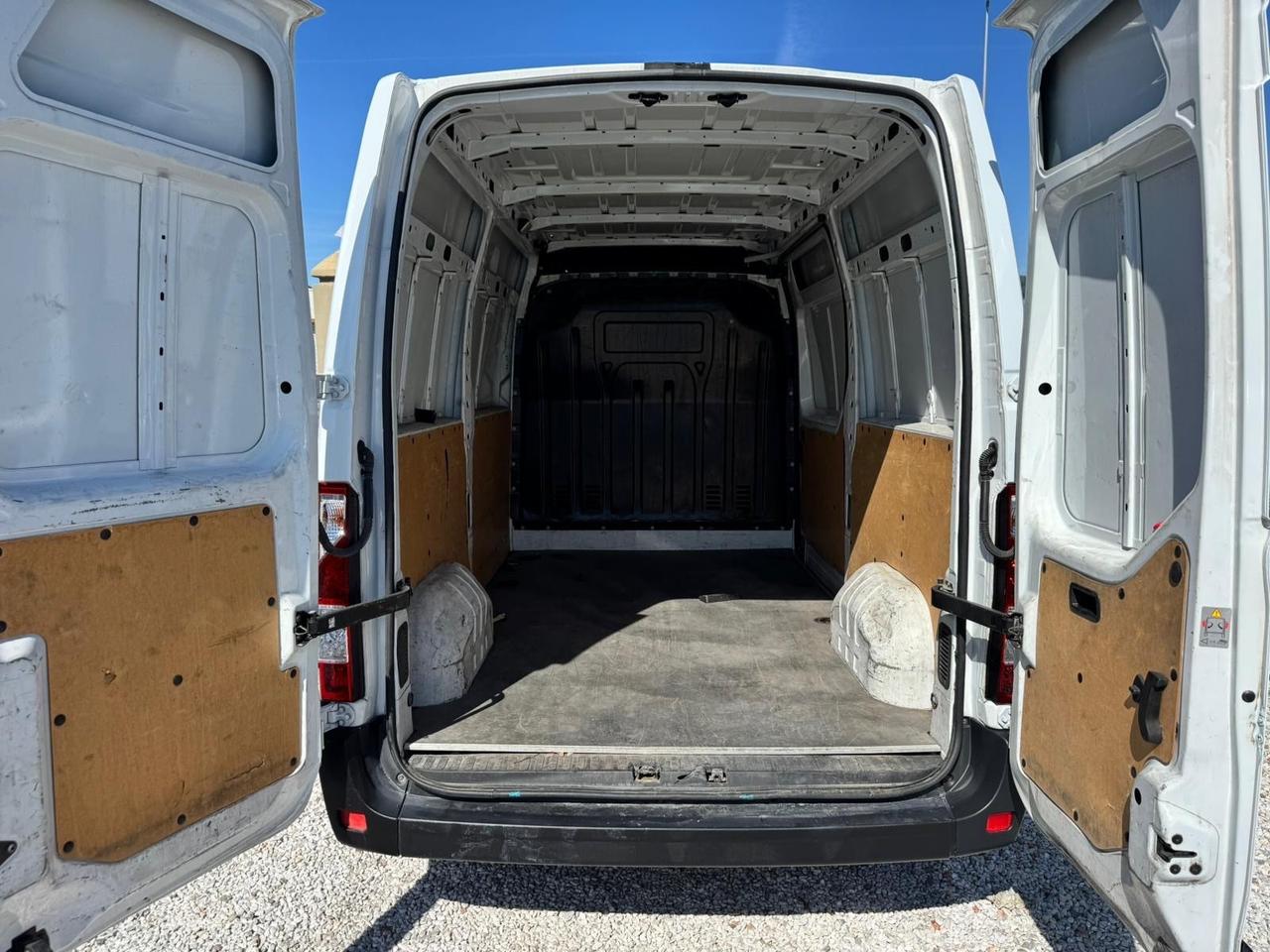 Renault Master T35 2.3 dCi 130CV Iva Compresa