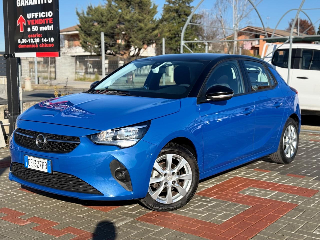 Opel Corsa 1.2 Edition ok neopatentati