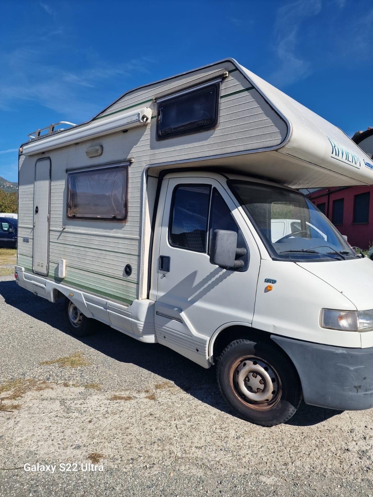 492 MANSARDATO riviera del 1997 in saldo