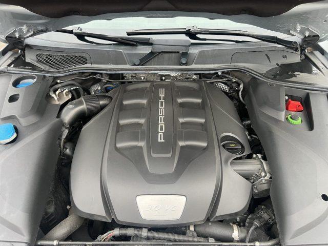 PORSCHE Cayenne Cayenne 3.0 Diesel Platinum Edition