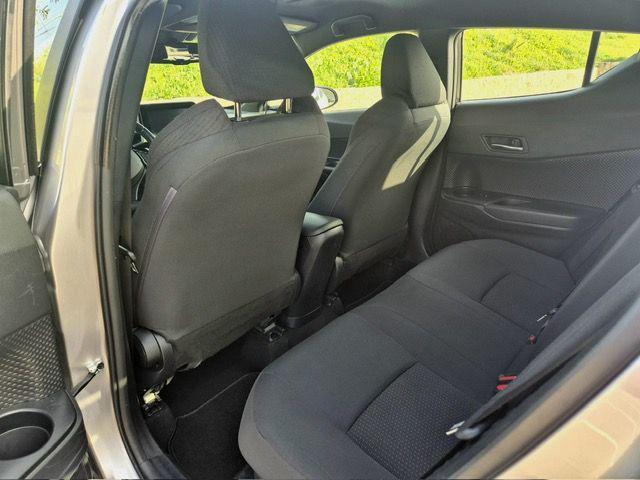 TOYOTA C-HR 1.8 Hybrid E-CVT Business