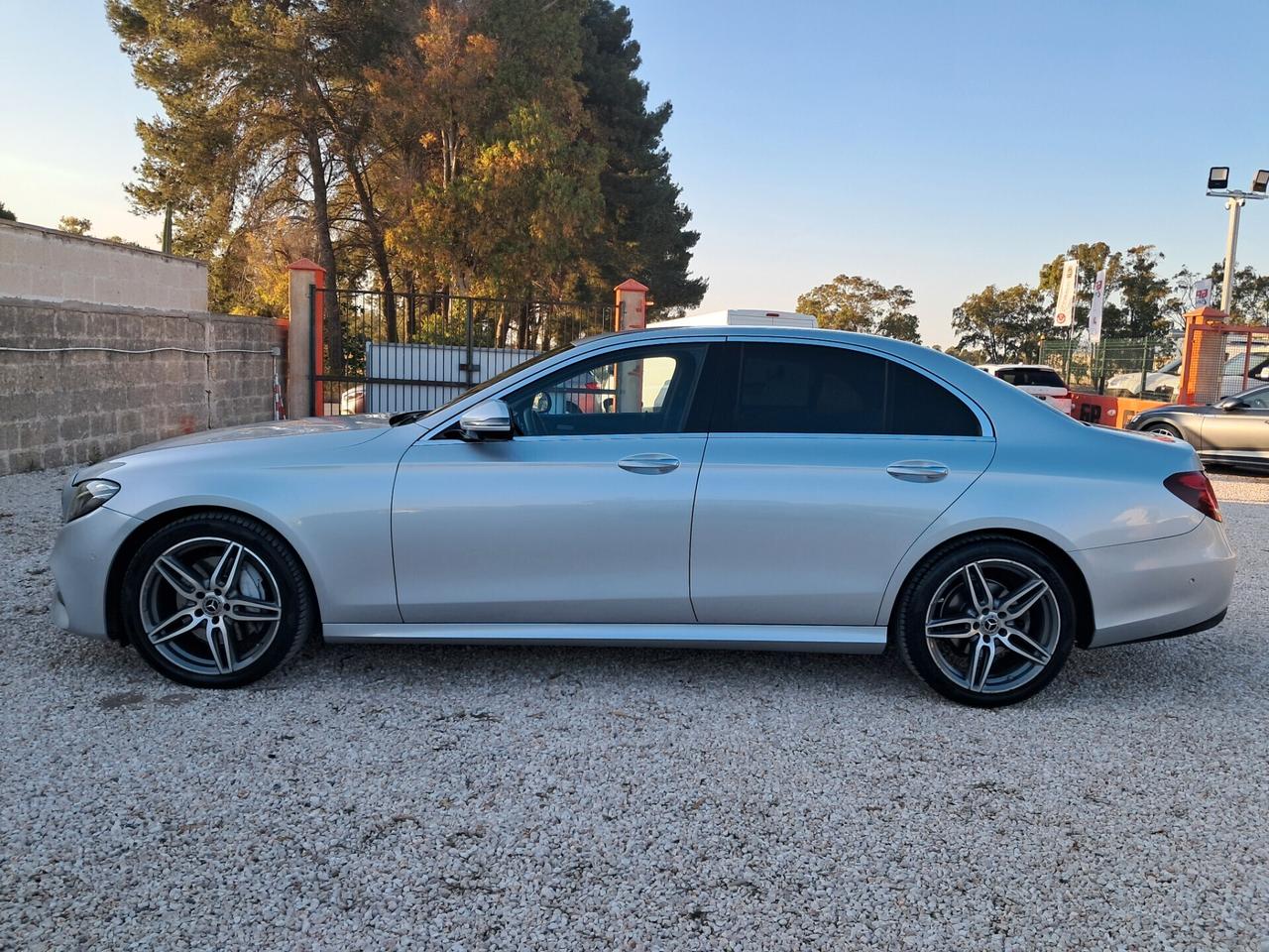 Mercedes E 220d Premium*AMG*VIRTUAL*CAM360°