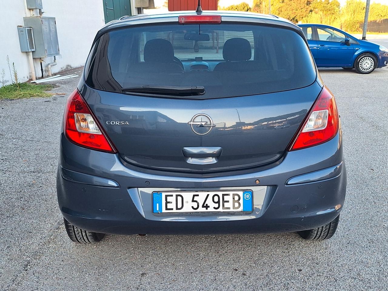 Opel Corsa 1.2 5 porte Edition NEOPATENTATI UNICOPROPIETARIO