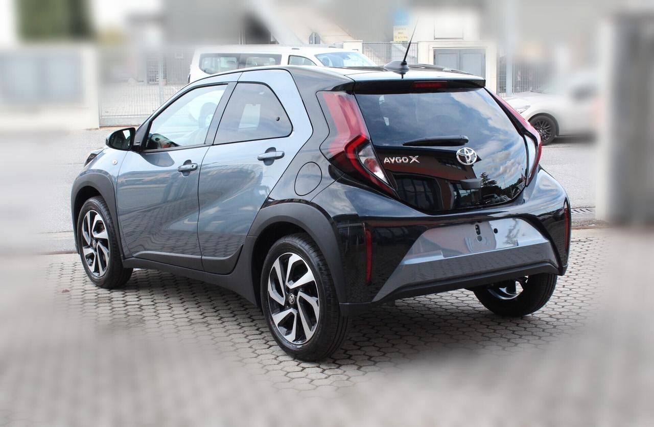 Toyota AygoX 1.0 VVT-i 72 CV 5p Trend-KM0