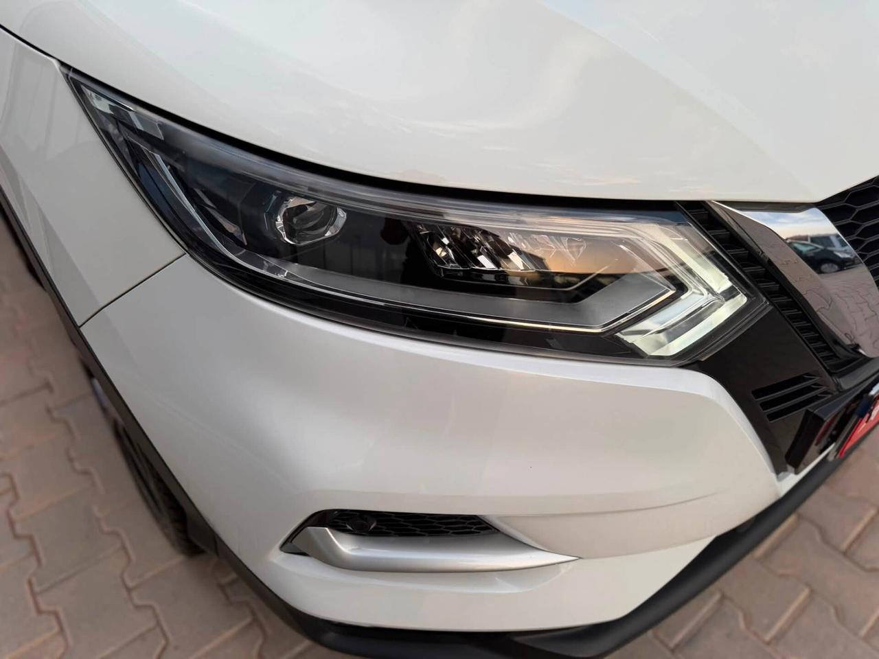 Nissan Qashqai 1.6 130 CV TEKNA FULL OPTIONAL UNICO PROPRIETARIO