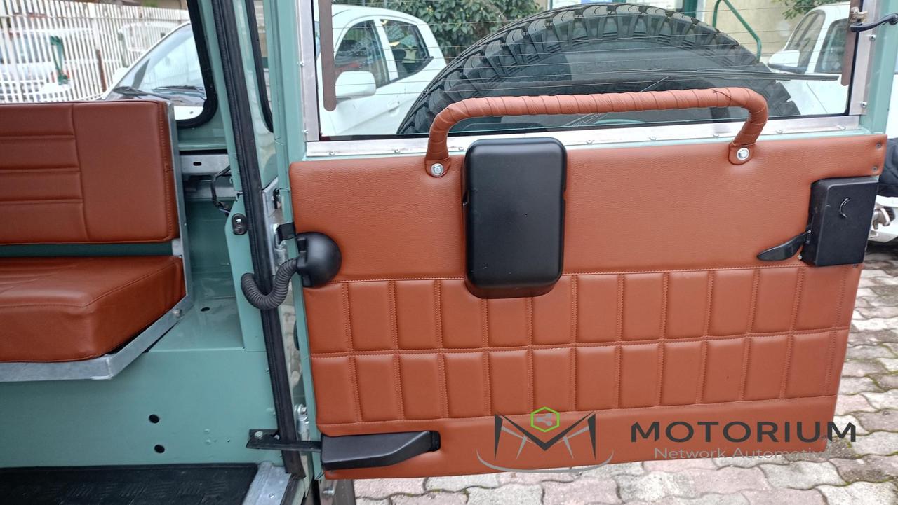 Land Rover Defender 90 2.5 Tdi 300 Heritage Style (ASI)