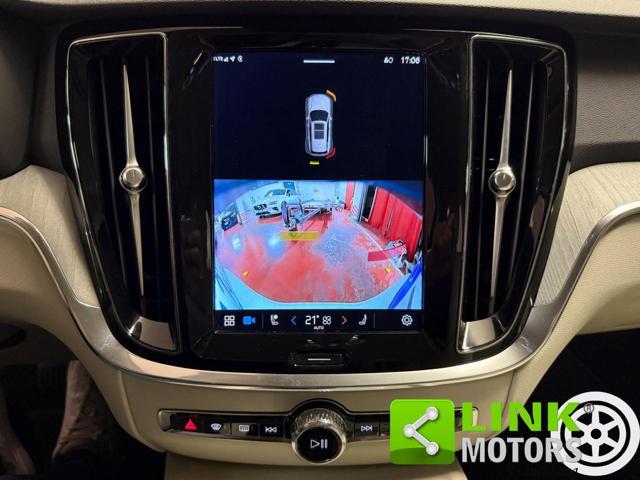 VOLVO V60 B4 (d) aut Ultimate Dark IVA ESP. GARANZIA 24