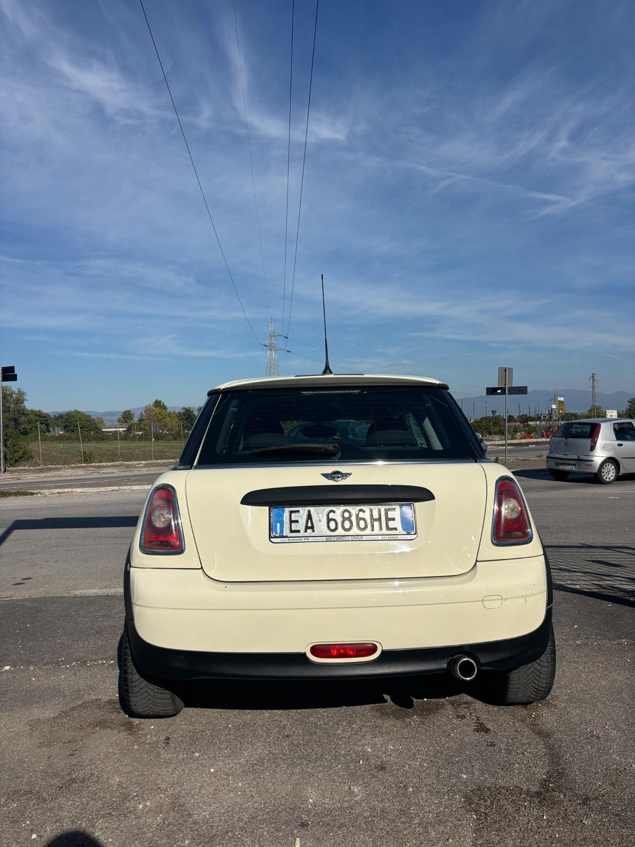 Mini 1.6 16V One D