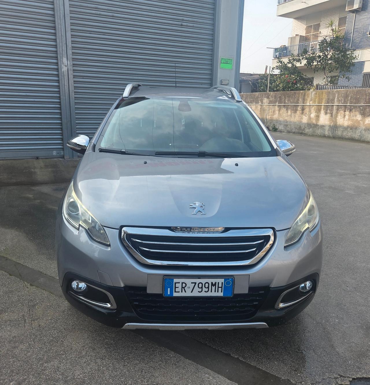 Peugeot 2008 1.6 e-HDi 92 CV Stop&Start Urban Cross