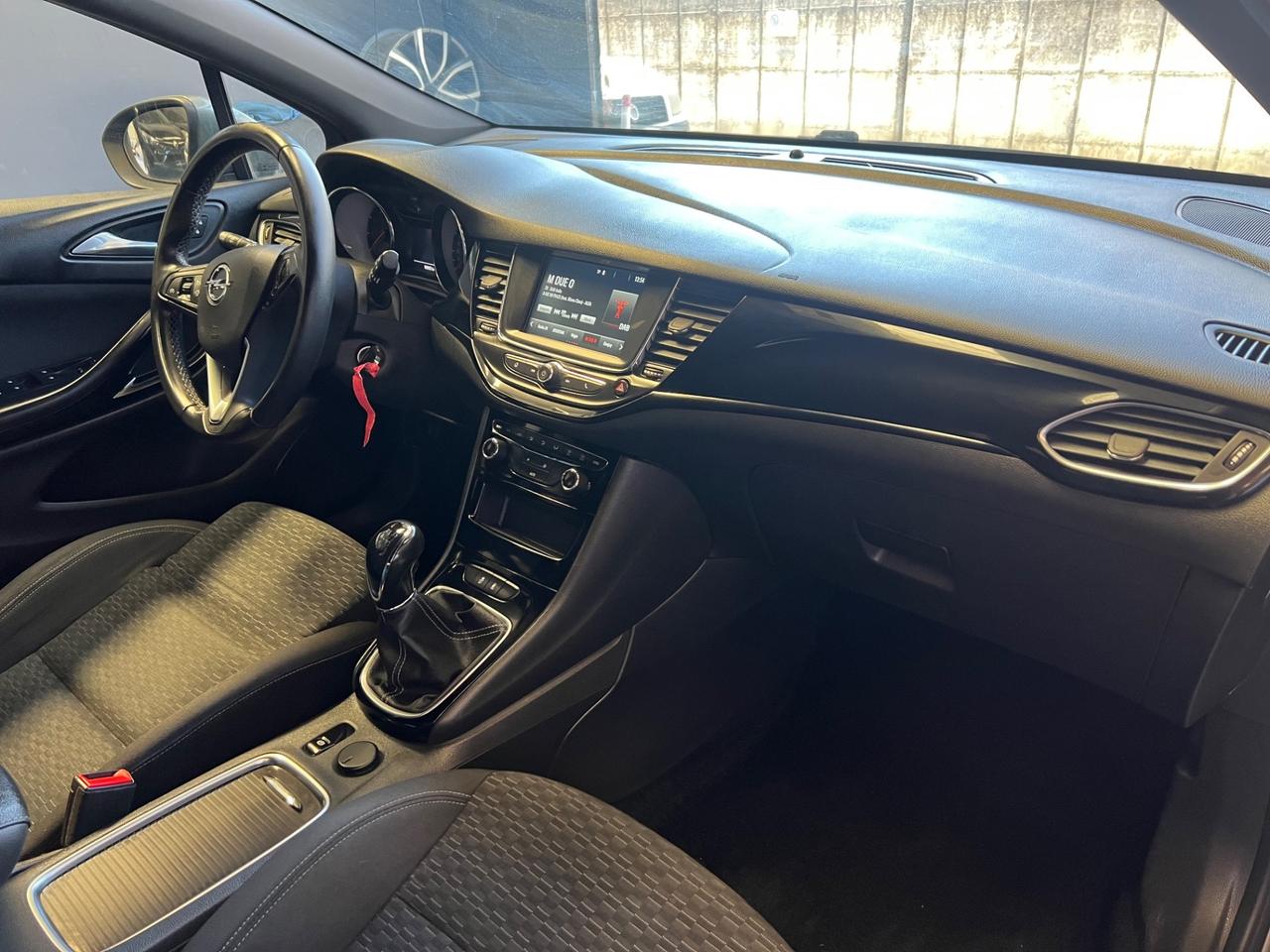 Opel Astra 1.4 Turbo 110CV EcoM Sports Tourer Dynamic
