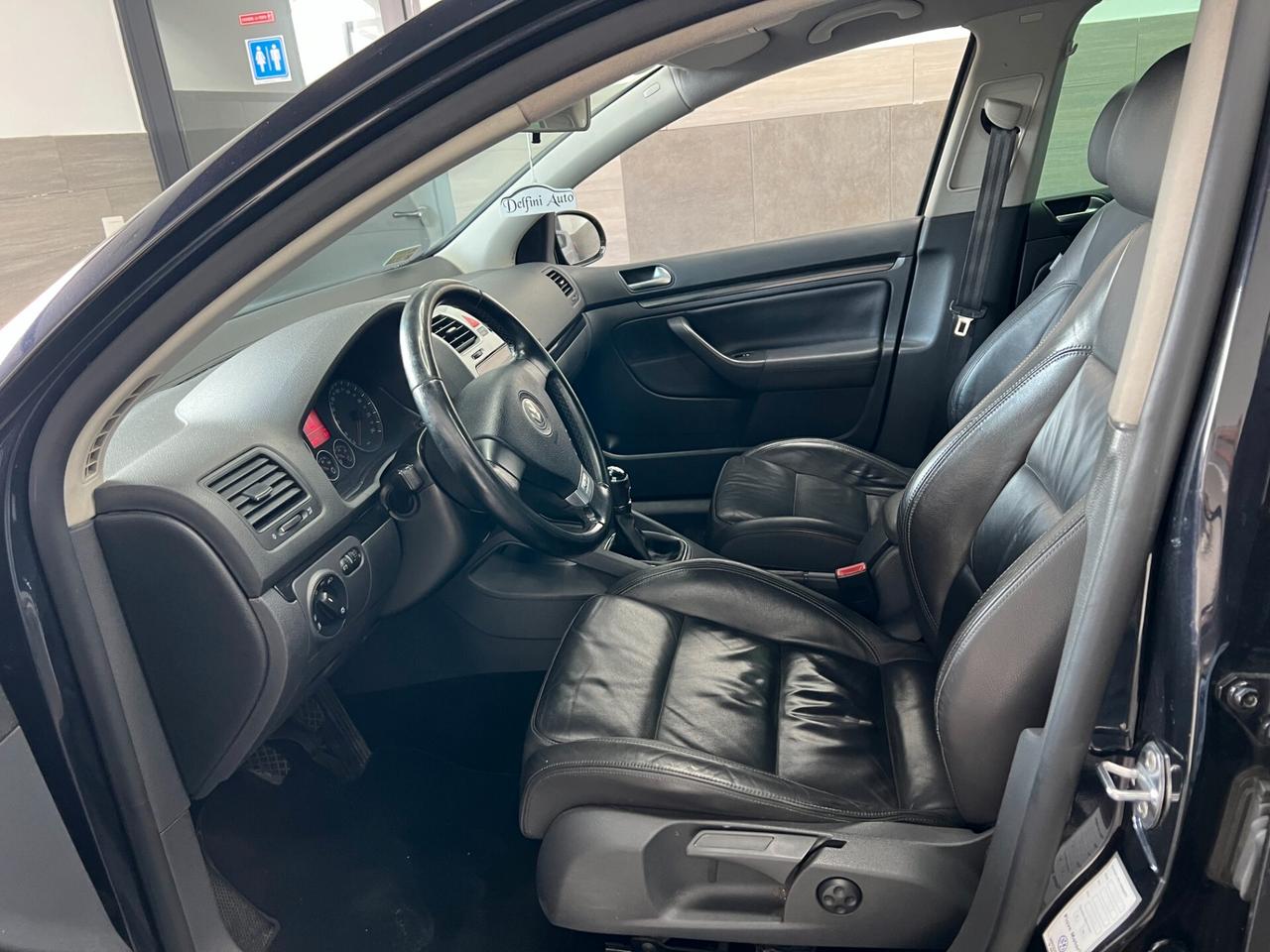 Volkswagen Golf 1.9 TDI DPF 5p. GT Sport