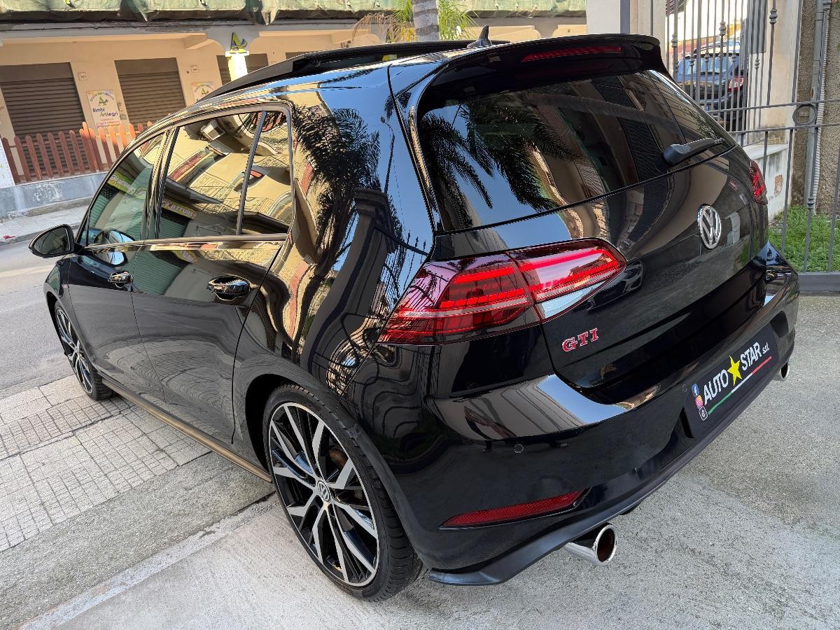 Volkswagen Golf 7.5 GTI 2.0 TSI 245 CV