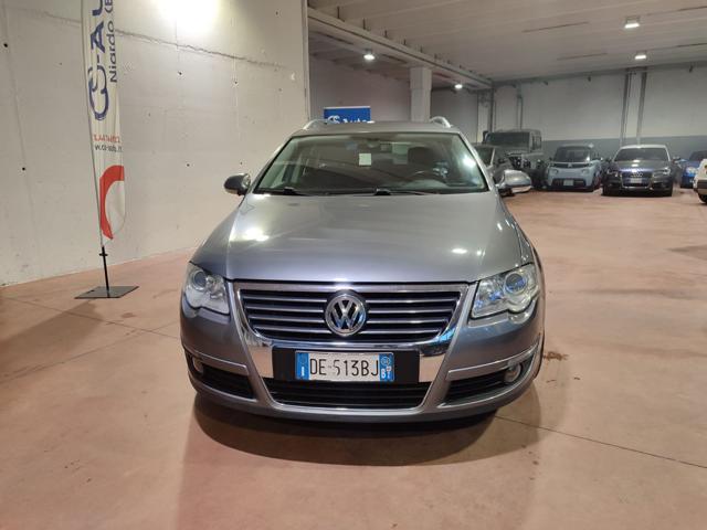 VOLKSWAGEN Passat 2.0 TDI DPF 4mot. Var. Highline 4X4