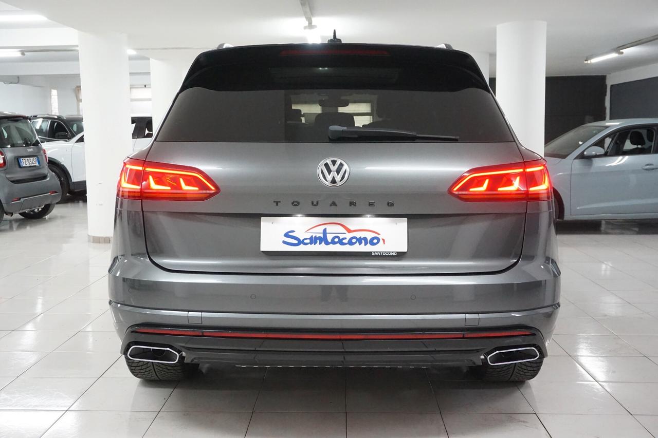 Volkswagen Touareg 3.0 V6 TDI SCR Black Style R Line