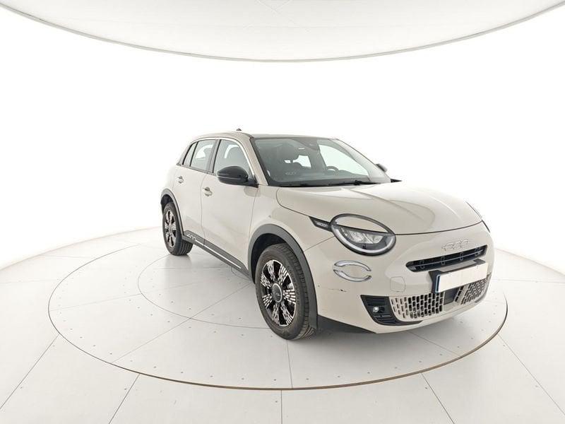 FIAT 600 Hybrid 110 CV DCT MHEV