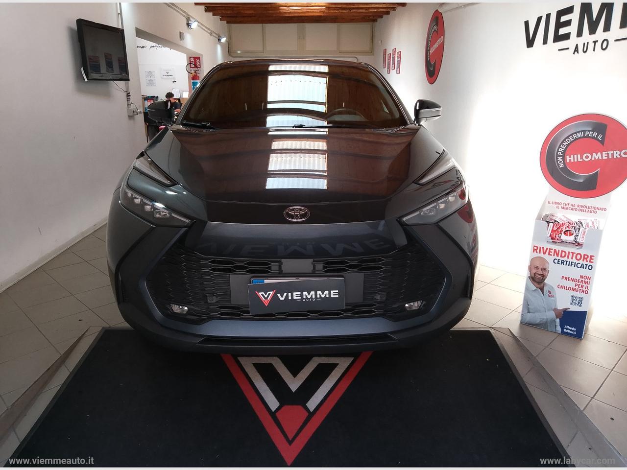 TOYOTA C-HR 1.8 HV Trend