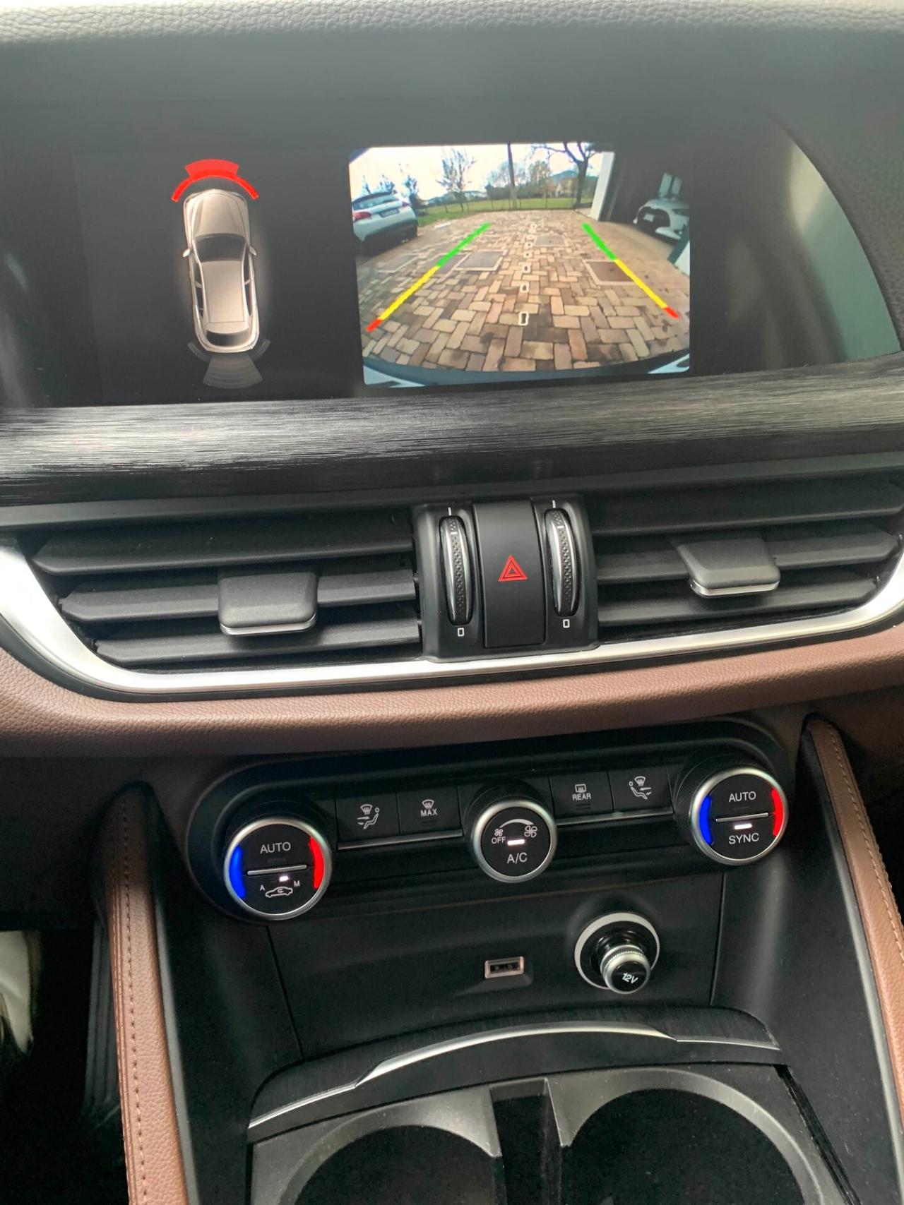 Alfa Romeo Stelvio 2.2 Turbodiesel 190 CV AT8 Q4 Executive