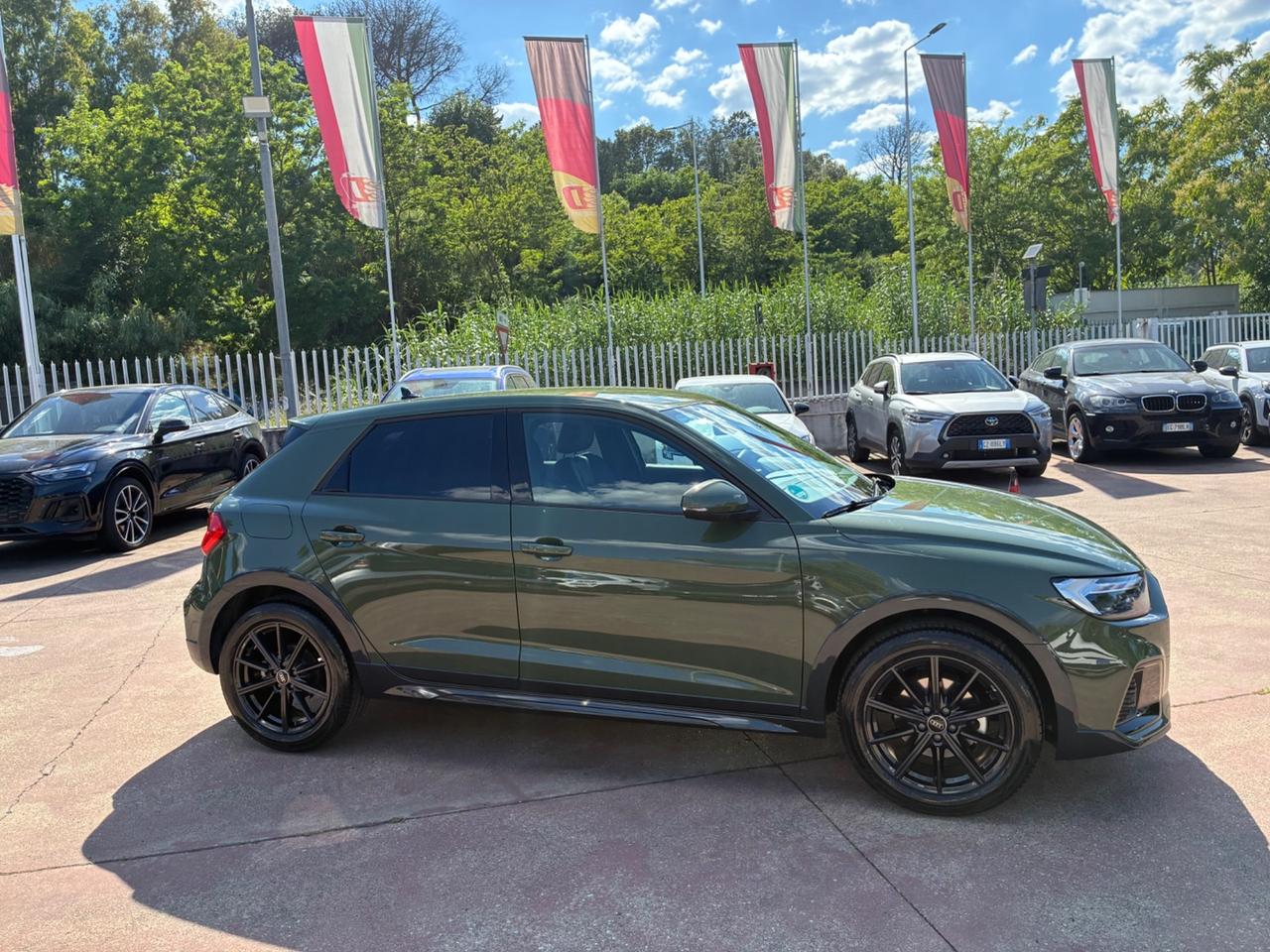 Audi A1 ALLSTREET 30 TFSI S line