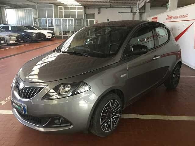 Lancia Ypsilon Gold 1.0 Hybrid 70 cv - Vettura Usata