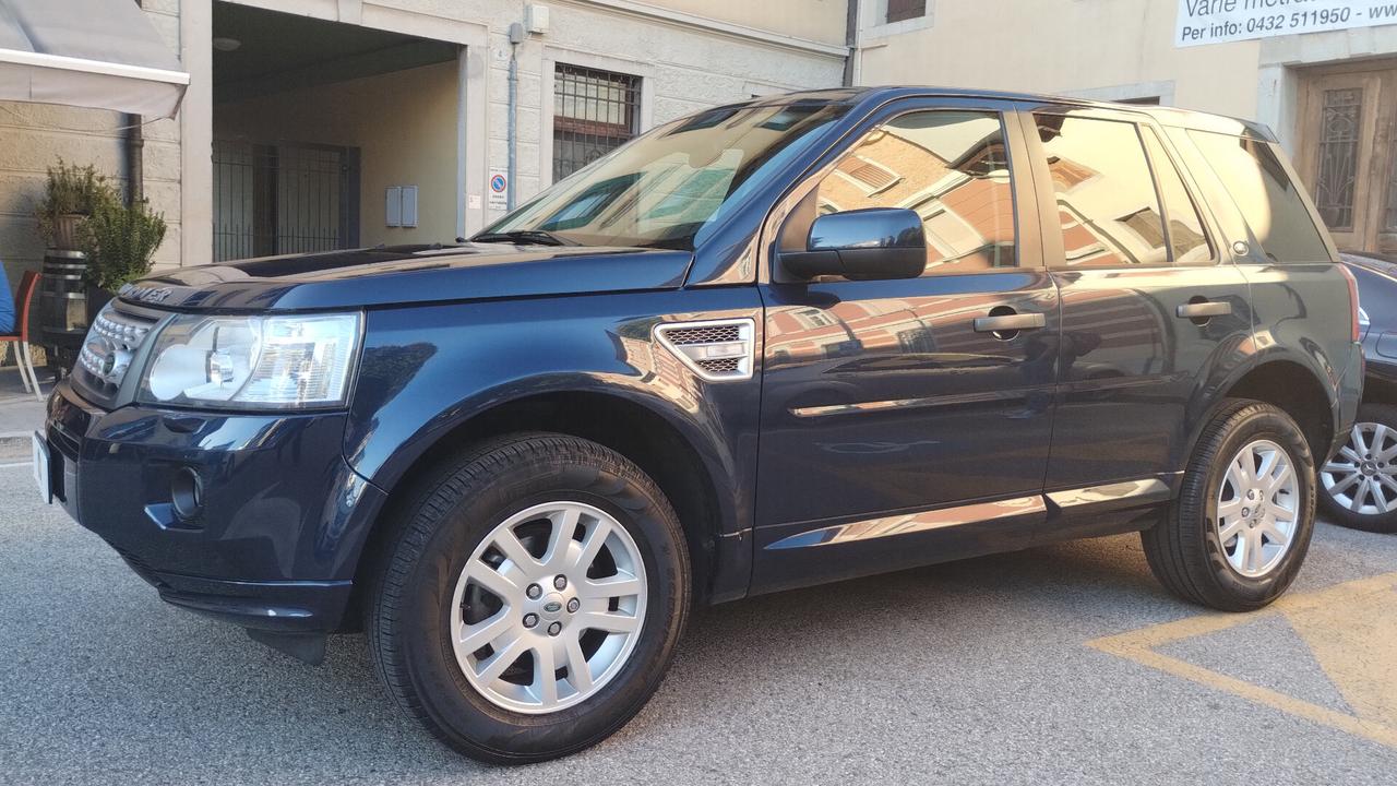 Land Rover Freelander 2.2 SD4 S.W. SE