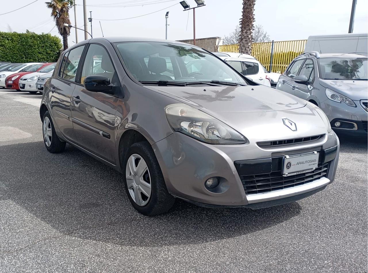 Renault Clio 1.2 16V 5 porte 20th Anniversario