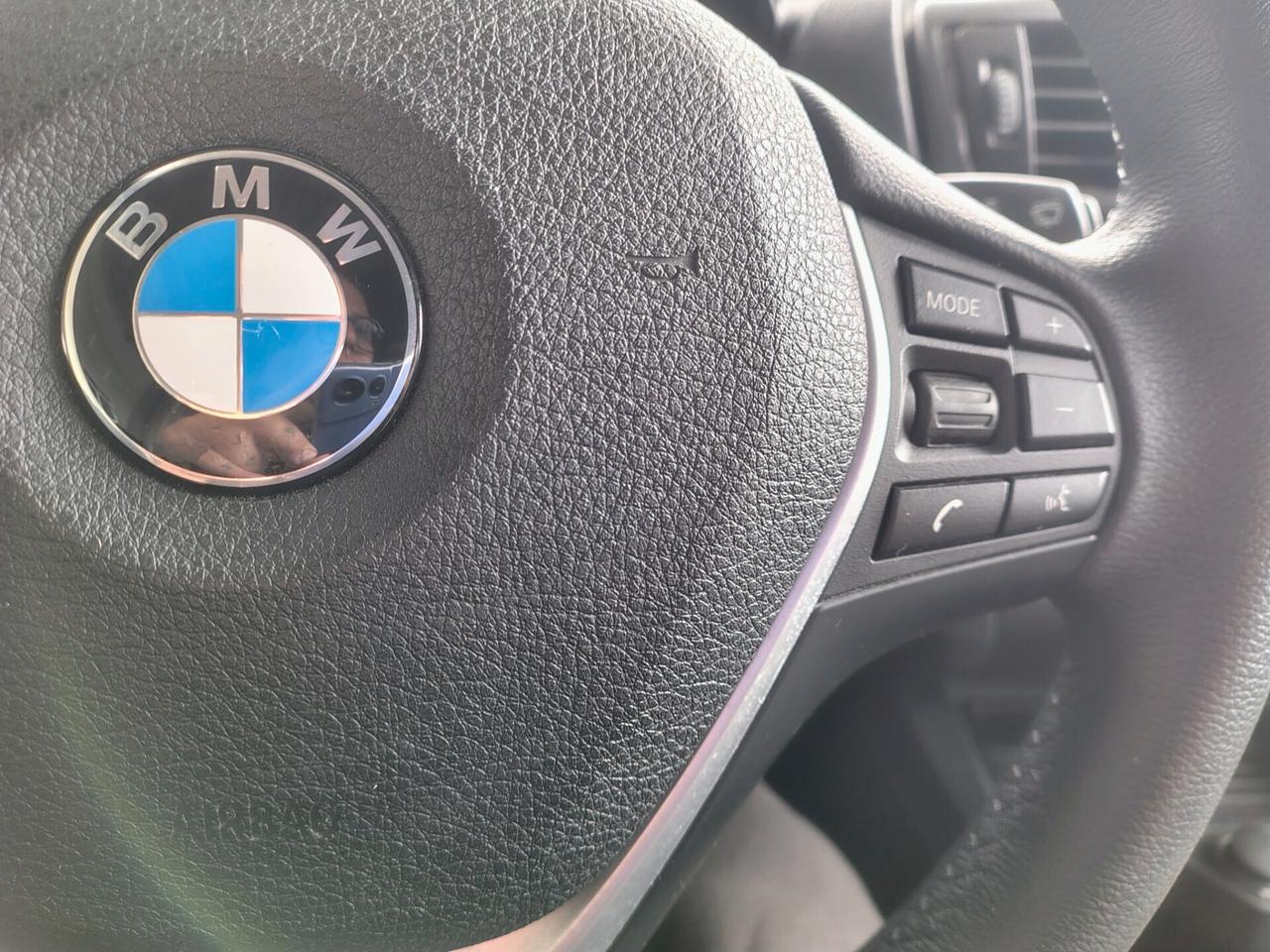 Bmw 114 114d 5p. Unique