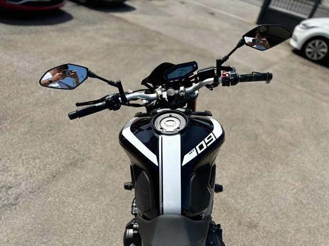 YAMAHA MT-09 ABS