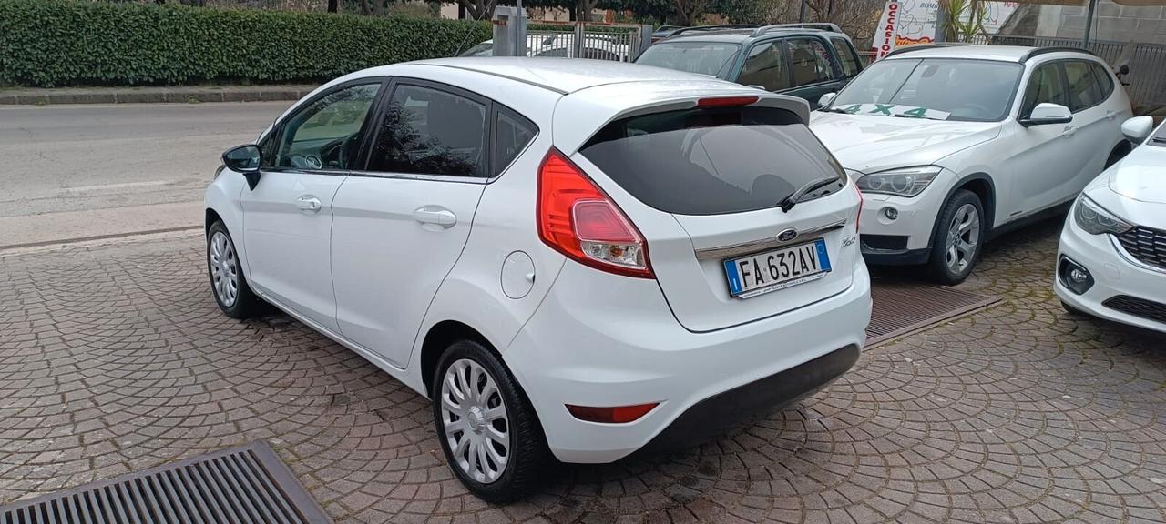 Ford Fiesta 1.5 TDCi 75CV 5 porte Titanium