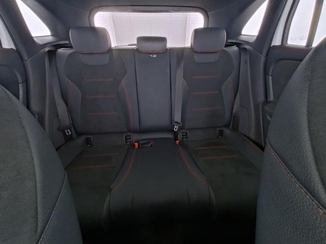 MERCEDES-BENZ GLA 180 Automatic AMG Line Advanced Plus