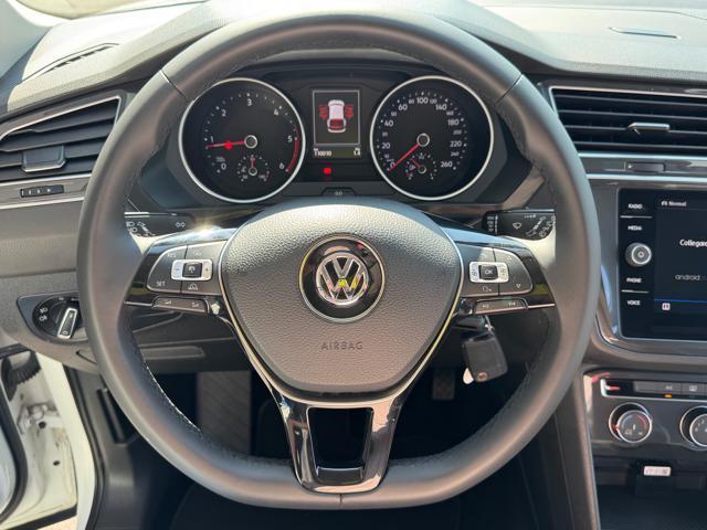 VOLKSWAGEN Tiguan 1.6 TDI SCR Sport BlueMotion Technology R LINE