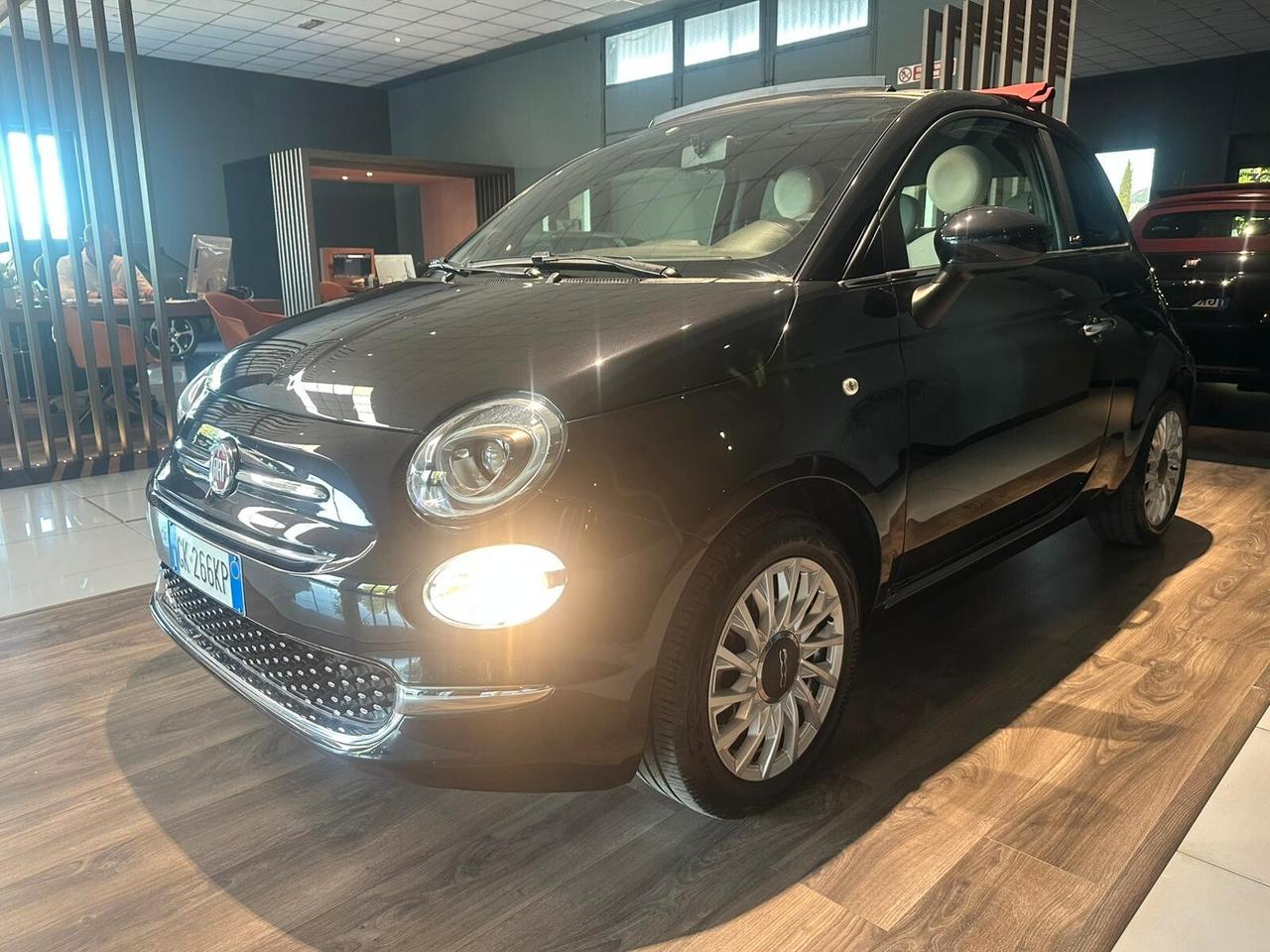 Fiat 500 C 1.0 Hybrid Dolcevita