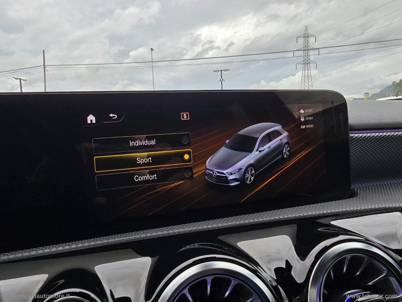 MERCEDES-BENZ A 180 d Sport