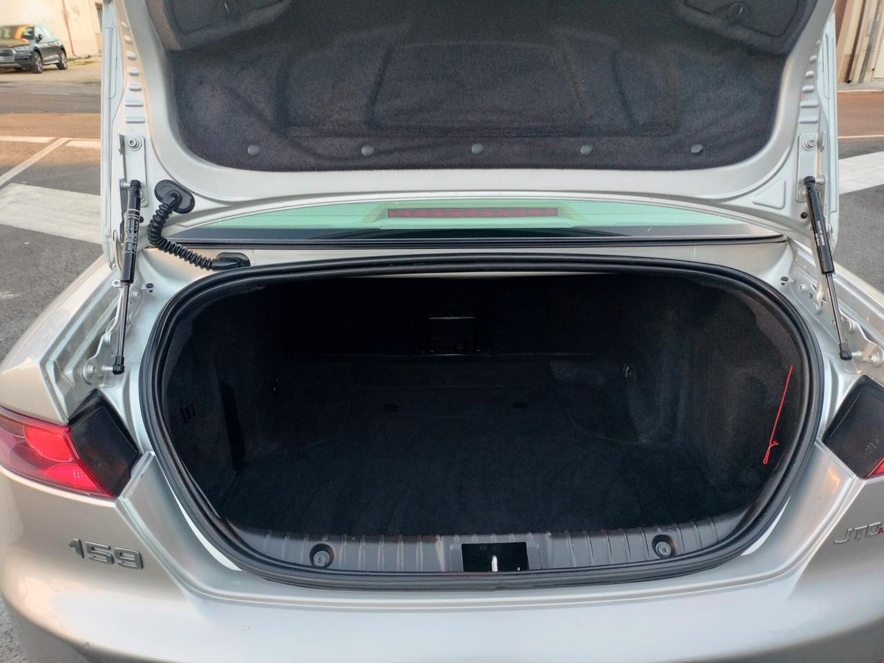 Alfa Romeo 159 1.9 JTDm 16V Exclusive 98.000km