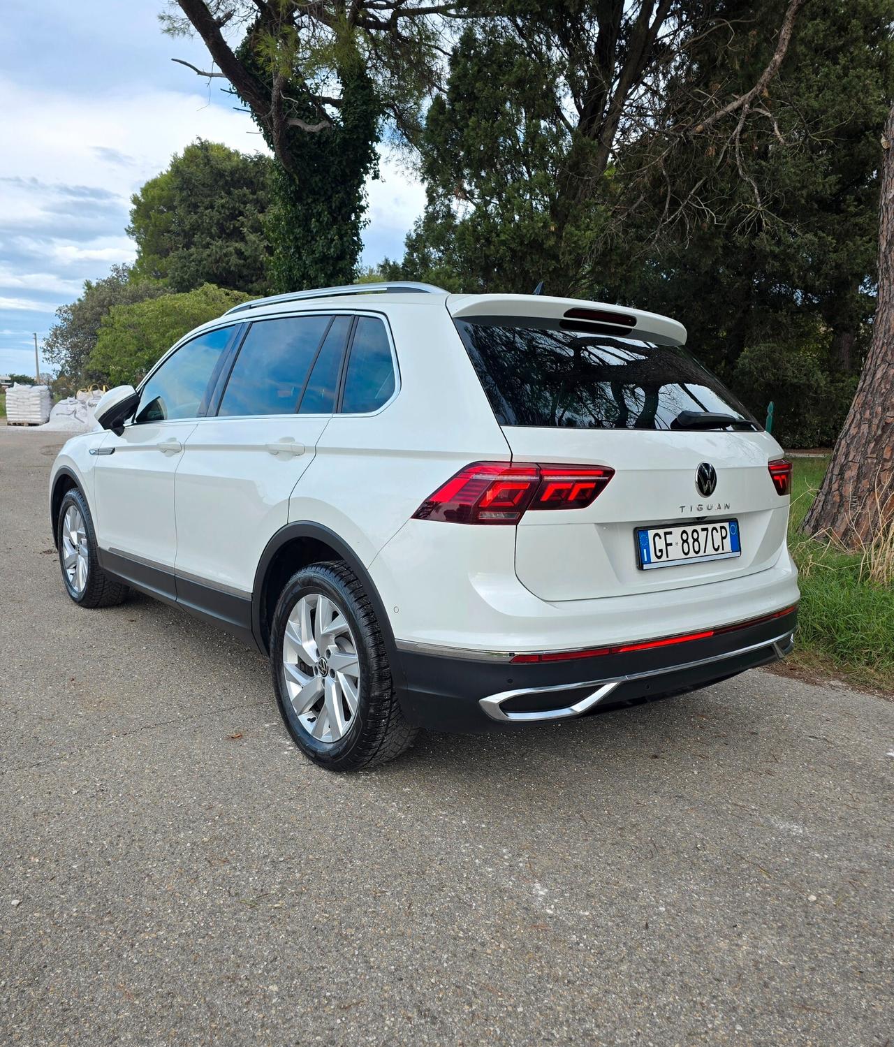 Volkswagen Tiguan 2.0 TDI 150 CV SCR DSG Elegance