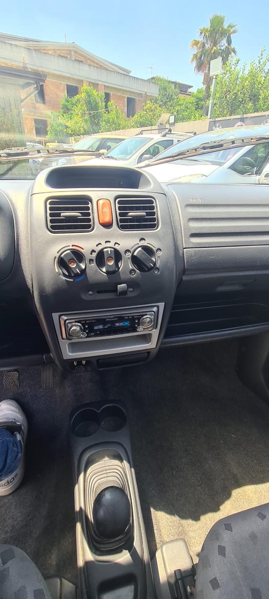 Opel Agila 1.2 16V 'Njoy