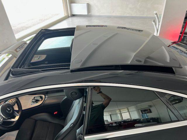MERCEDES-BENZ E 220 d 4Matic Premium Plus Coupe'