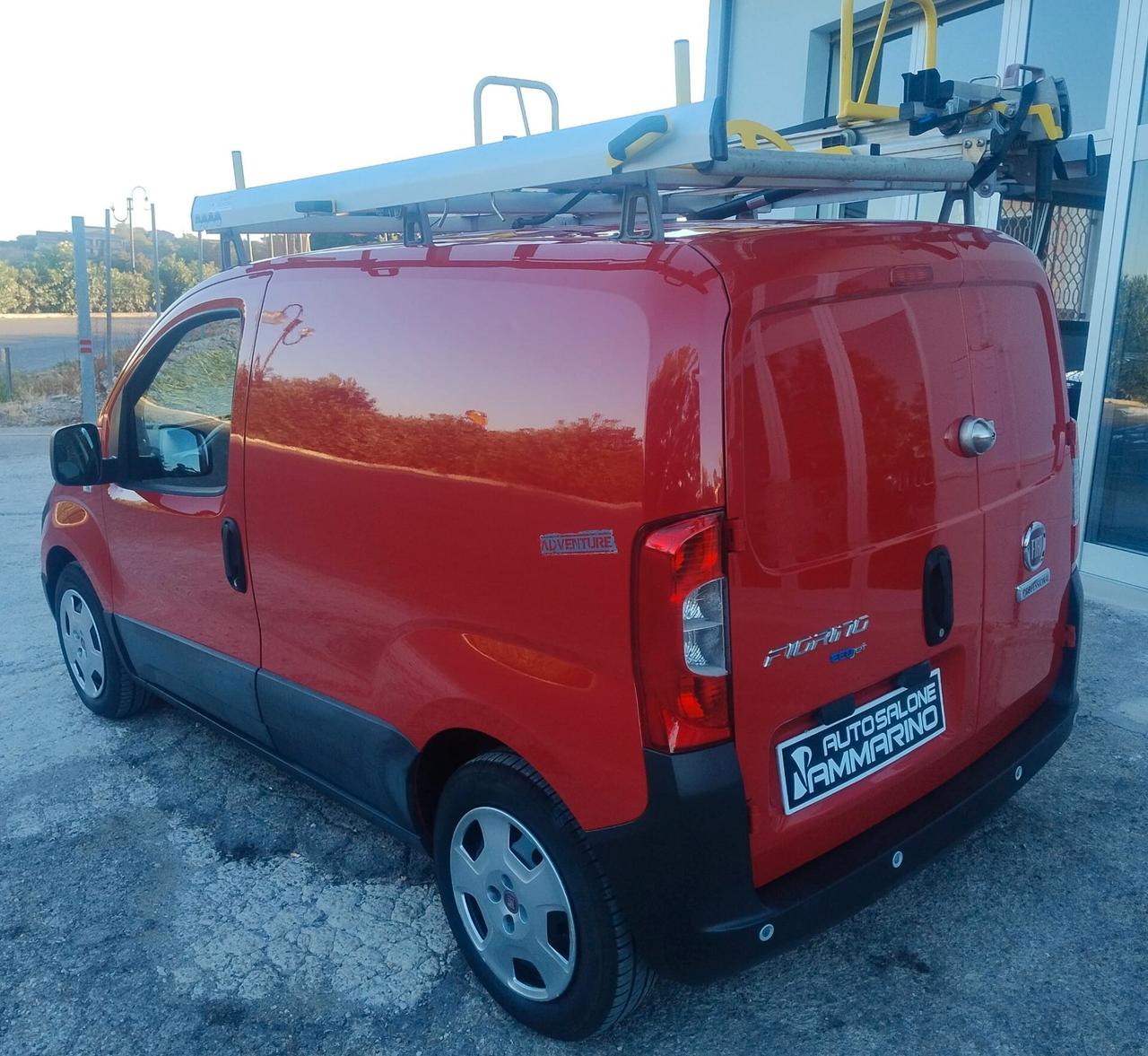 Fiat Fiorino 1.3 Mjet Adventure 95Cv Allestito