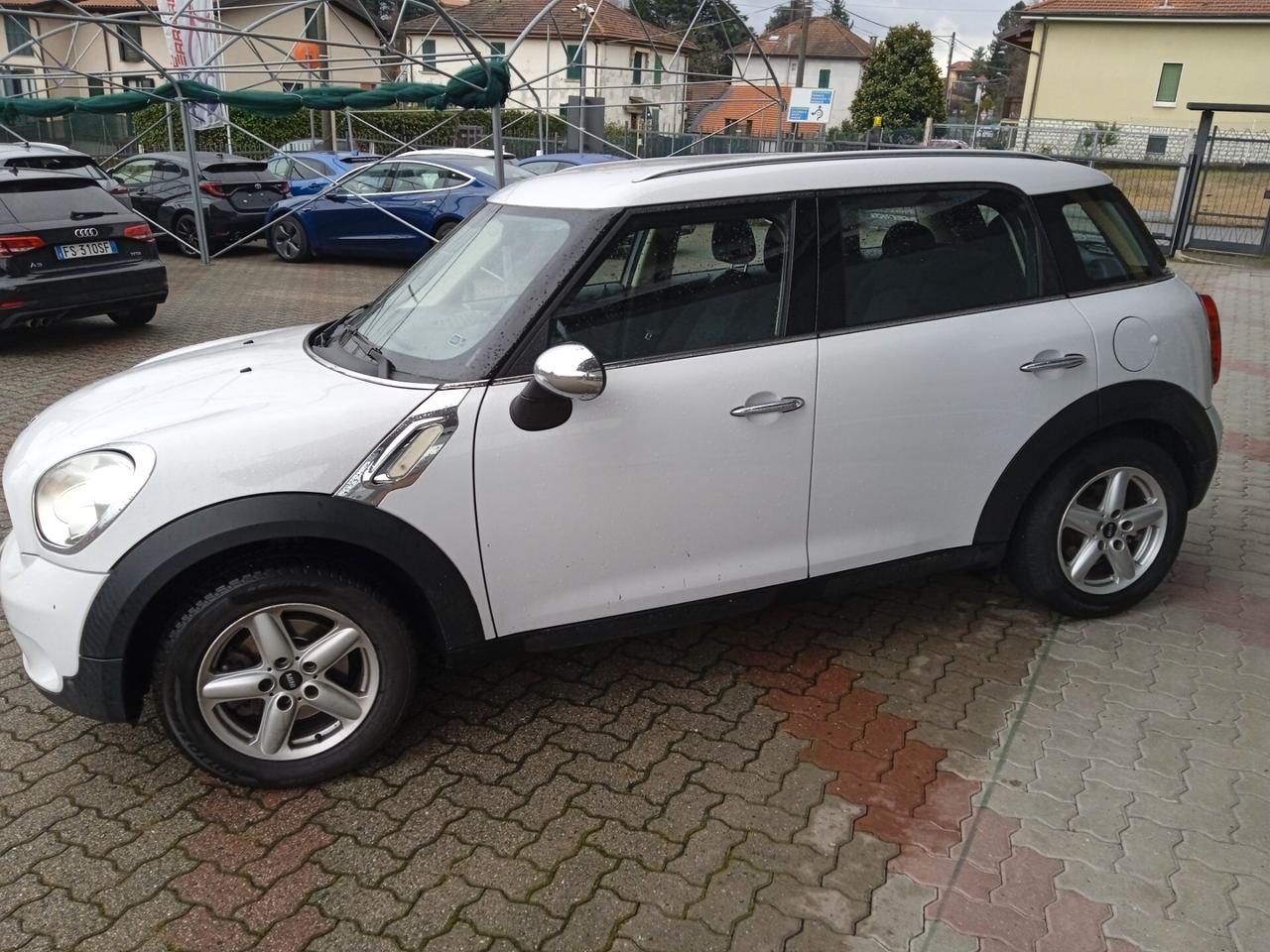 Mini One Countryman ONE CLIMATIZZATORE CERCHI IN LEGA GUARNIZIONE DELLA TESTA E PUNTERIE DA FARE CONTO VENDITA