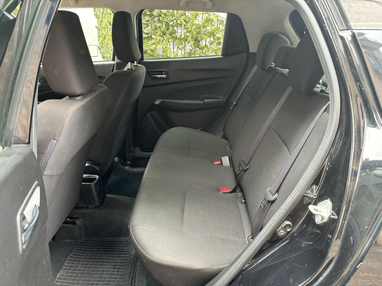 Suzuki Swift 1.0 Boosterjet Hybrid S