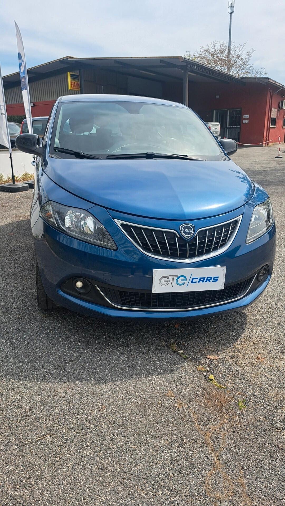 Lancia Ypsilon 1.0 FireFly 5 porte S&S Hybrid Ecochic Gold