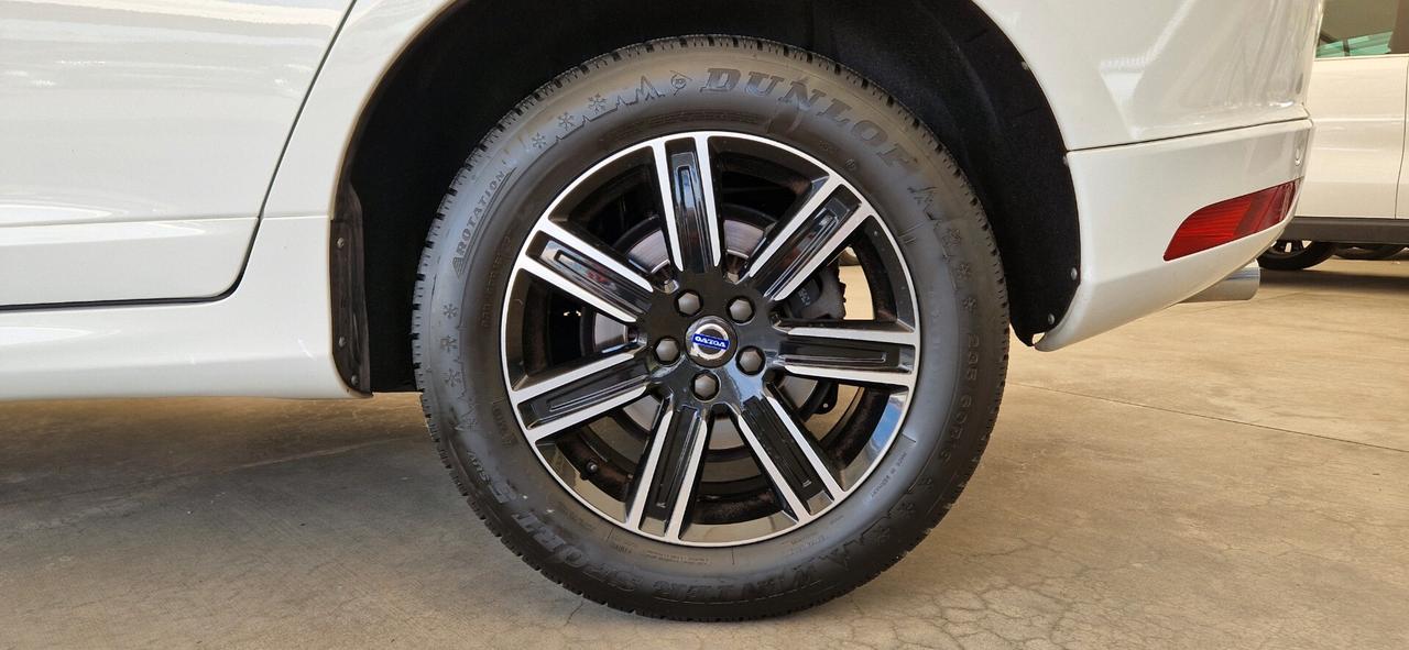 Volvo XC60 D3 2.0D 150cv Geartronic R-design